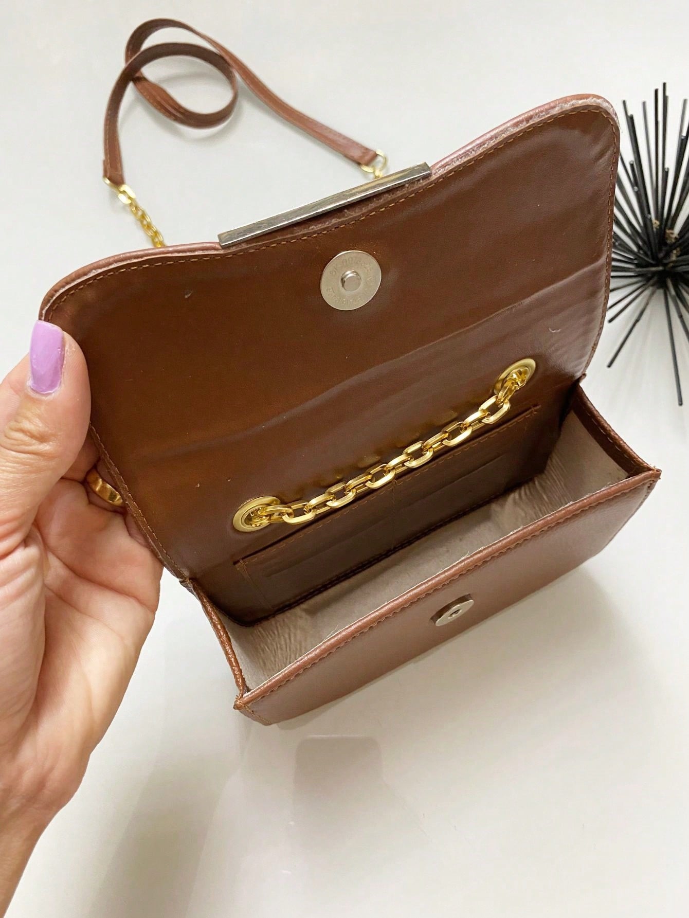 Vendedor IndicadoFesta Junina Bolsa feminina quadrada pequena transversal tiracolo alça corrente Envio Imediato