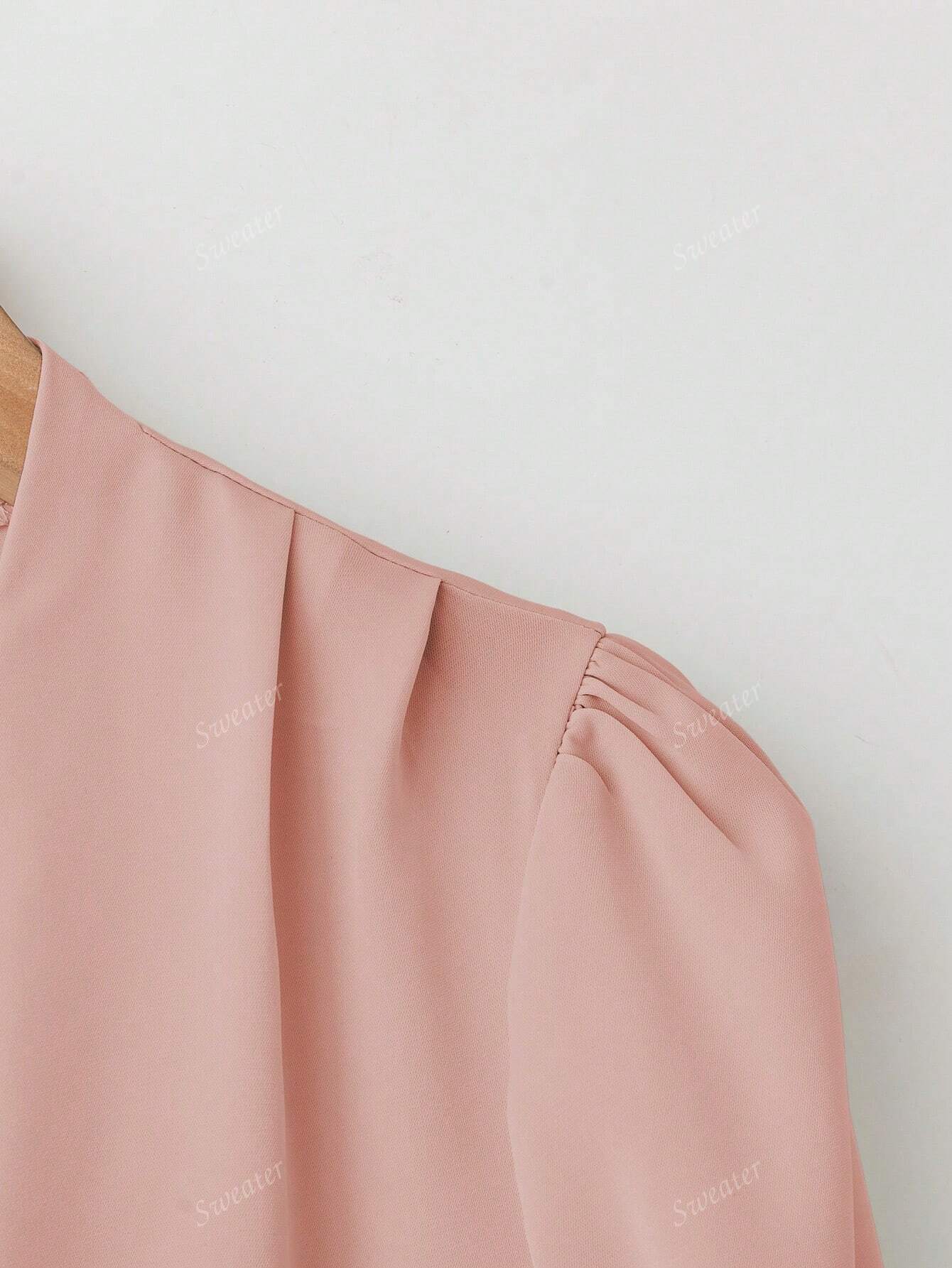 Blusa Feminina de Manga Longa com Decote em V, Elegante, Digna, Gentil, Versátil para Ir ao Trabalho, Casual Business, Temporada de Formatura, Dia da Independência, Amarelo Claro