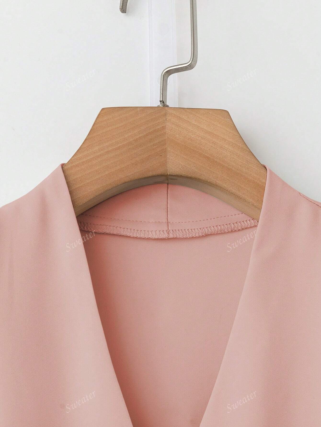 Blusa Feminina de Manga Longa com Decote em V, Elegante, Digna, Gentil, Versátil para Ir ao Trabalho, Casual Business, Temporada de Formatura, Dia da Independência, Amarelo Claro