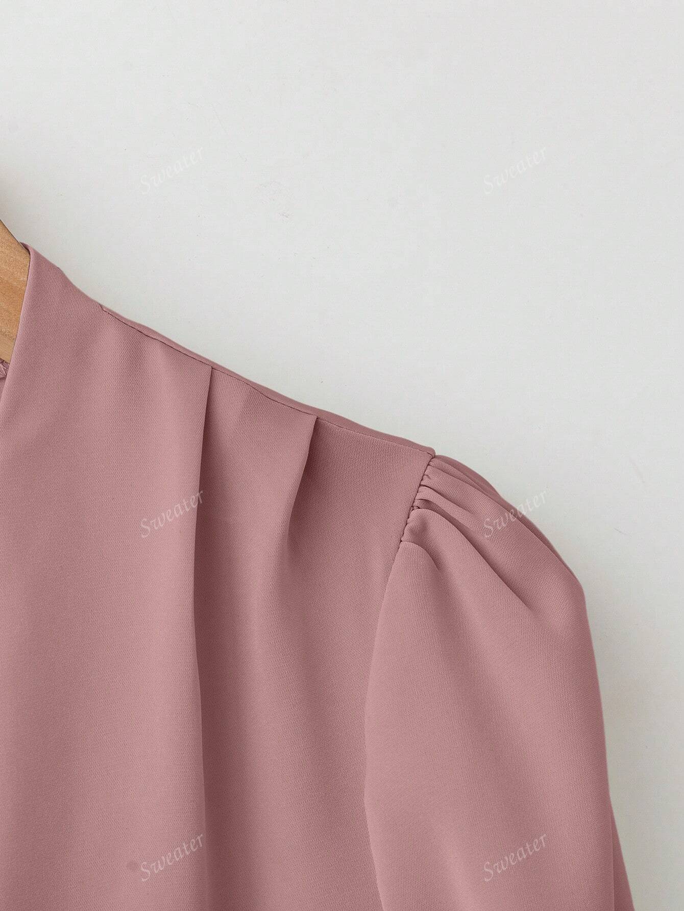 Blusa Feminina de Manga Longa com Decote em V, Elegante, Digna, Gentil, Versátil para Ir ao Trabalho, Casual Business, Temporada de Formatura, Dia da Independência, Amarelo Claro