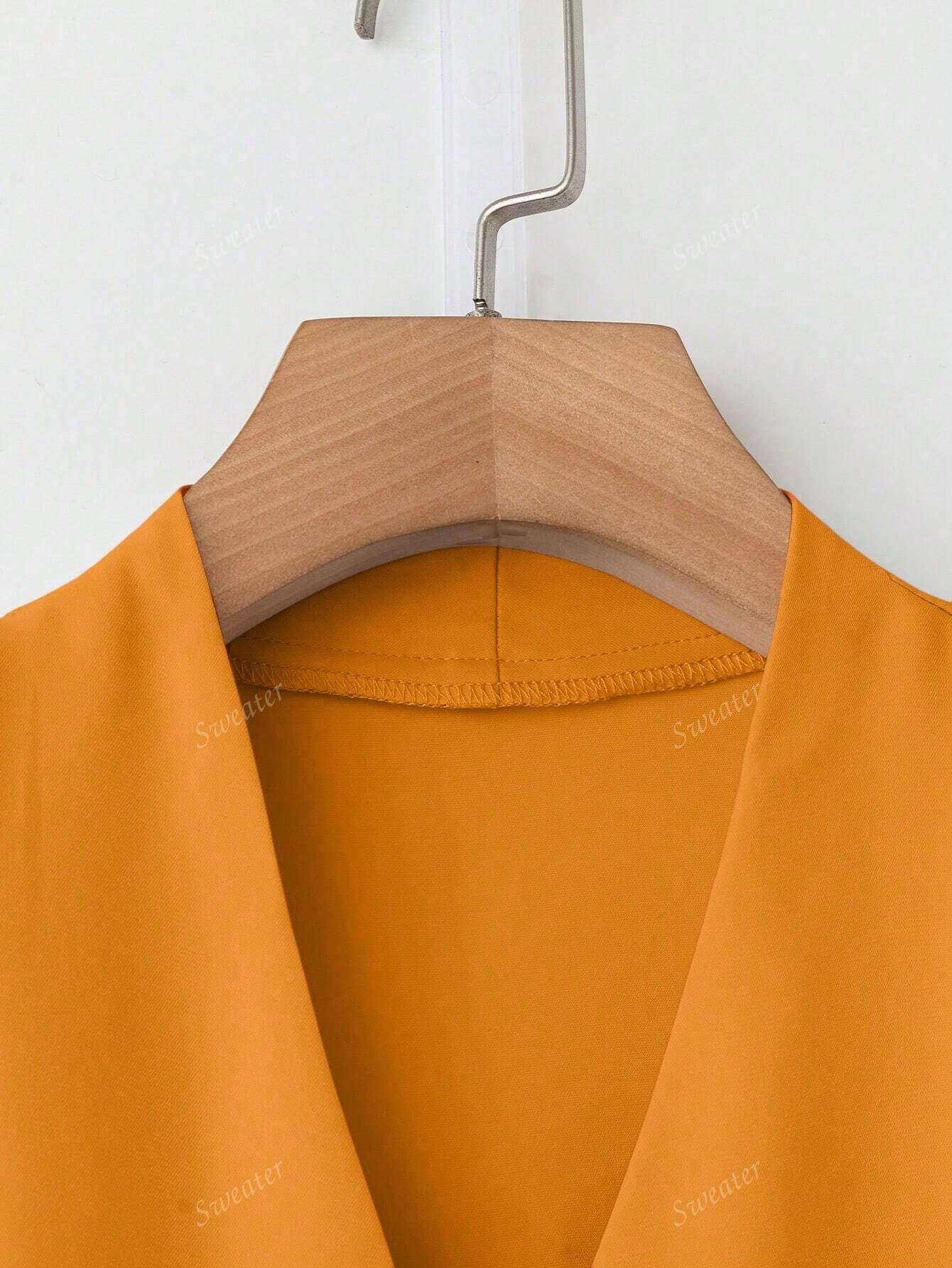 Blusa Feminina de Manga Longa com Decote em V, Elegante, Digna, Gentil, Versátil para Ir ao Trabalho, Casual Business, Temporada de Formatura, Dia da Independência, Amarelo Claro