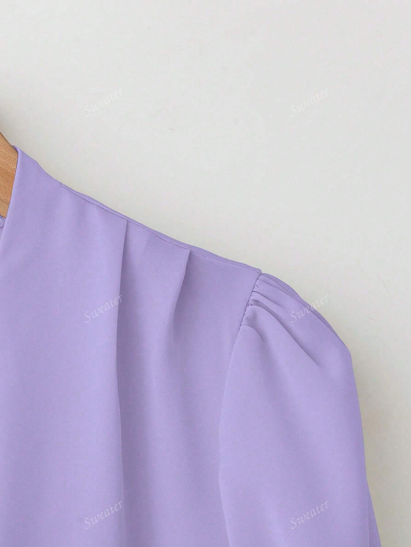 Blusa Feminina de Manga Longa com Decote em V, Elegante, Digna, Gentil, Versátil para Ir ao Trabalho, Casual Business, Temporada de Formatura, Dia da Independência, Amarelo Claro